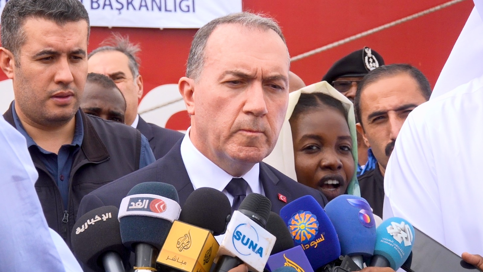 السفير التركي الفاتح يلدز… لستم وحدكم نحن معكم 1 IMG 20260120 WA02331